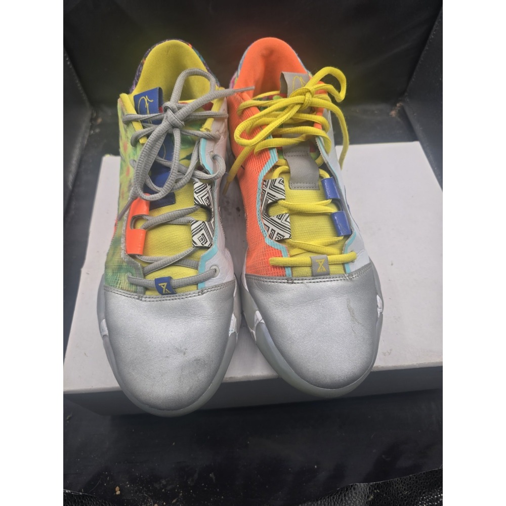 Nike‎ - Picture 4 of 7